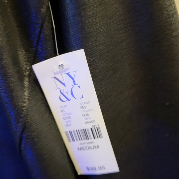 NY&Co faux leather mini - Picture 4 of 4